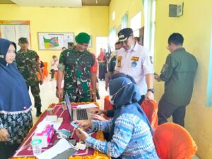 Dandim 0421/LS Tinjau Pilkades Serentak Di Kabupaten Pesawaran.