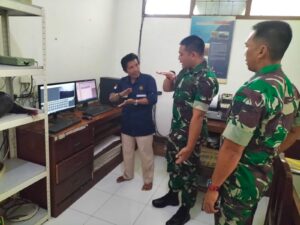 Dandim 0421/Ls Tinjau Pos Pengamatan Gunung Anak Krakatau