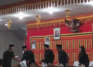 Fraksi Demokrat: Pengesahan Ranperda Tentang Pajak dan Retribusi Harus Sejalan Dengan Pelayanan