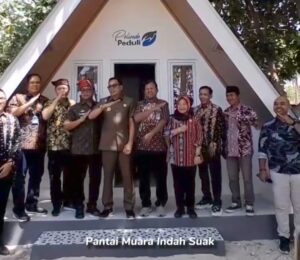 Pelindo Regional 2 Panjang Salurkan Program TJSL Fasilitas Homestay Dan Cafe Di Pantai Muara Indah Lampung Selatan