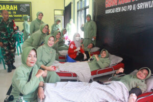 Menyambut HUT Persit ke_78 Kodim 0421 LS Donor 102 Kantong Darah