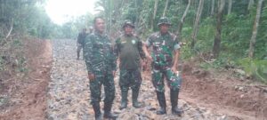 Kunjungan Kerja Dan Ramah Tamah Dandim 0421/ Lamsel Kepada Anggota Satgas TMMD Ke 120 Dan Masyarakat Desa Budi Lestari