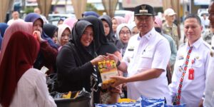 Menjelang hari Raya Idul Adha 1445 Pemerintah Kabupaten Lampung Barat Melaksanakan Gerakan Pangan Murah (GPM)