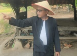 Ketua Komisi 1 DPRD Lamsel Dwi Riyanto Kirimkan Tim Dan Berikan Bantuan Korban Puting Beliung