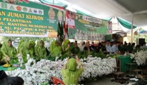 Santoso Kades Triharjo Hadir Pada Pengajian Pada Kapasitasnya  Melayani dan Mengayomi warga, Bukan Urusan Mendo’akan Seseorang Untuk Menjadi Bupati