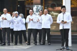 PELAYANAN PROFESIONAL, GUS HALIM MINTA JAJARAN KEMENDES PDTT BEKERJA PROPORSIONAL