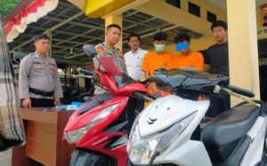 Polsek Kemiling Polresta Bandar Lampung Menangkap Dua Pelaku Genk Motor Aniaya Remaja