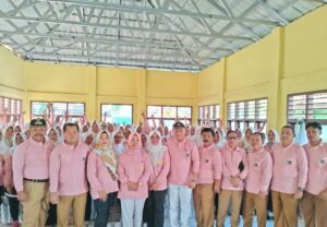 Asisten II KMS Tohir Hanafi Menghadiri Pelantikan Persatuan Wanita Olahraga Seluruh Indonesia dan Lomba Senam antar Desa Se-Kabupaten Lampung Timur