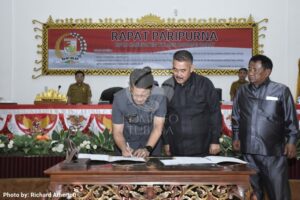 Pj Bupati Bersama DPRD Tubaba teken KUA PPAS APBD Perubahan 2024