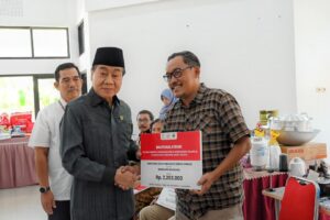 DPR RI Bersama Kementerian Sosial RI dan BNPB Salurkan Bantuan Rp 6 Triliun