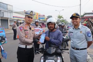 Polres Lampung Selatan Melaksanakan Kegiatan Gebyar Kampanye Keselamatan Berlalu Lintas