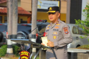 Pimpin Apel Pagi di Polresta Bandar Lampung,Kapolda Lampung Irjen Pol Helmy Santika S.H., S.I.K., M.Si  Apresiasi Kinerja Personil