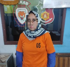Karyawan Koperasi Simpan Pinjam Gelapkan Uang Puluhan Juta Diamankan Polsek Punggur