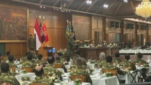 Presiden Prabowo Subianto Menggelar Acara Jamuan Santap Malam Kabinet Merah Putih
