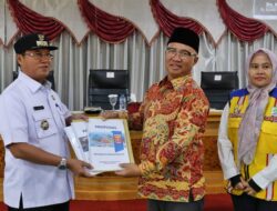 Penjabat Bupati Lampung Barat Sambut Kunjungan Kerja DPR RI Komisi V Drs. H. Muklis Basri