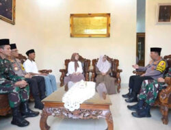 Kapolri-Panglima TNI Temui Keluarga Alm Anumerta Ghalib, Janji Usut Tuntas