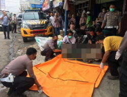 Pria Tanpa Identitas Diduga ODGJ Ditemukan Meninggal di Depan Toko Elektronik di Pringsewu