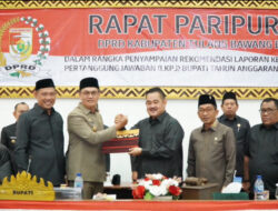 Bupati Tulang Bawang Barat Sampaikan Rekomendasi LKPJ TA 2024 Pada Rapat Paripurna DPRD