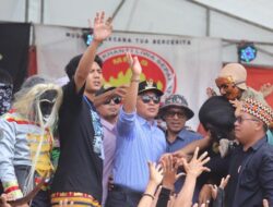 Seni Budaya Pesta Sekura Cakak Buah yang Berlangsung di Taman Kota Kelurahan Pasar Liwa