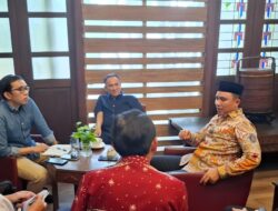 Bupati Lambar Parosil Temui Komisaris PLN di Jakarta, Komitmen Peningkatan Pembangunan Infrastruktur Kelistrikan dan Kemajuan di Suoh dan BNS