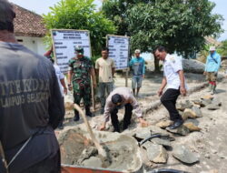 Polsek Sragi Hadiri Peletakan Batu Pertama Pembangunan Jalan di Desa Mandalasari