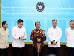 Presiden Prabowo Perintahkan Jajaranya Evaluasi Langsung Izin Tambang di Kawasan Raja Ampat