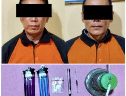 Polsek Padang Ratu Amankan Dua Pria Paruh Baya Saat Asik Konsumsi Sabu