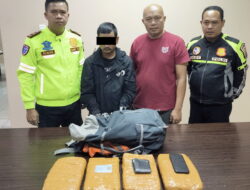 Patroli Jalan Raya (PJR) Polda Lampung Gagalkan Penyelundupan 4 Kg di Tol Bakter
