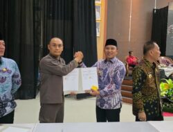Bupati Lampung Barat Tandatangani MoU Kesepakatan Jaga Desa Dengan Kajari Lampung Barat