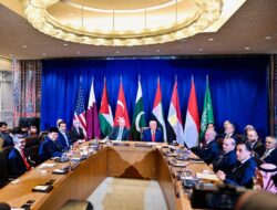 Presiden Republik Indonesia Prabowo Hadiri Pertemuan Multilateral Timur Tengah