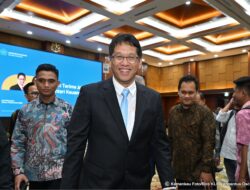 Serah Terima Jabatan Menkeu RI dari Sri Mulyani Indrawati Kepada Purbaya Yudhi Sadewa