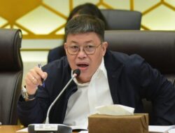 Wakil Ketua Komisi IV Menyatakan Akan Panggil Kementerian Kelautan Terkait Tanggul Beton di Cilincing
