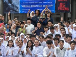Menpora Erick Hadiri Stand Up Against Bullying di SMAN 3 Jakarta