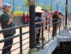 Sekretaris Daerah Lampung Barat Buka Gebyar Pesona Lumbok Ranau tahun 2025 di Pelataran Pasar Tematik Jelajah Danau Ranau