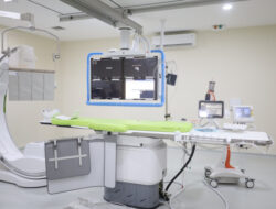 Bupati Lampung Timur Tanda Tangani Serah Terima Alat Cathlab dari Kemenkes RI untuk RSUD Sukadana