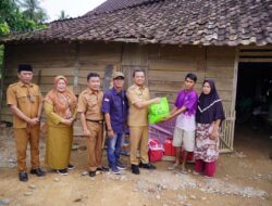 Bupati Pringsewu Salurkan Bantuan bagi Korban Banjir di Gadingrejo
