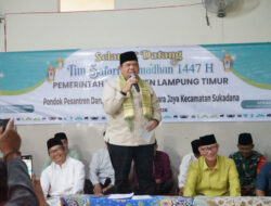 Azwar Hadi bersama Tim II Safari Ramadhan Lamtim Kunjungi Ponpes Darussalamah