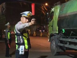 Polres Lampung Selatan Kawal Pemudik Motor dari Bakauheni Menuju Bandar Lampung