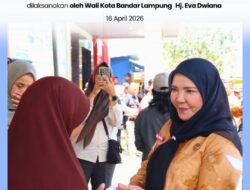 Wali KotaEva Dwiana Pimpin Penyaluran Bantuan Korban Bencana di Seluruh Kecamatan