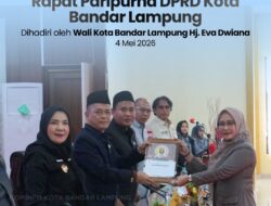 Wali Kota  Eva Dwiana Hadiri Rapat Paripurna Penyampaian Rekomendasi DPRD terhadap LKPJ Tahun Anggaran 2025