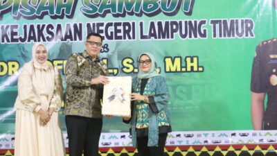 Bupati Ela Apresiasi Pengabdian Dr.Pofrizal dan Sambut Kejari baru Saptono